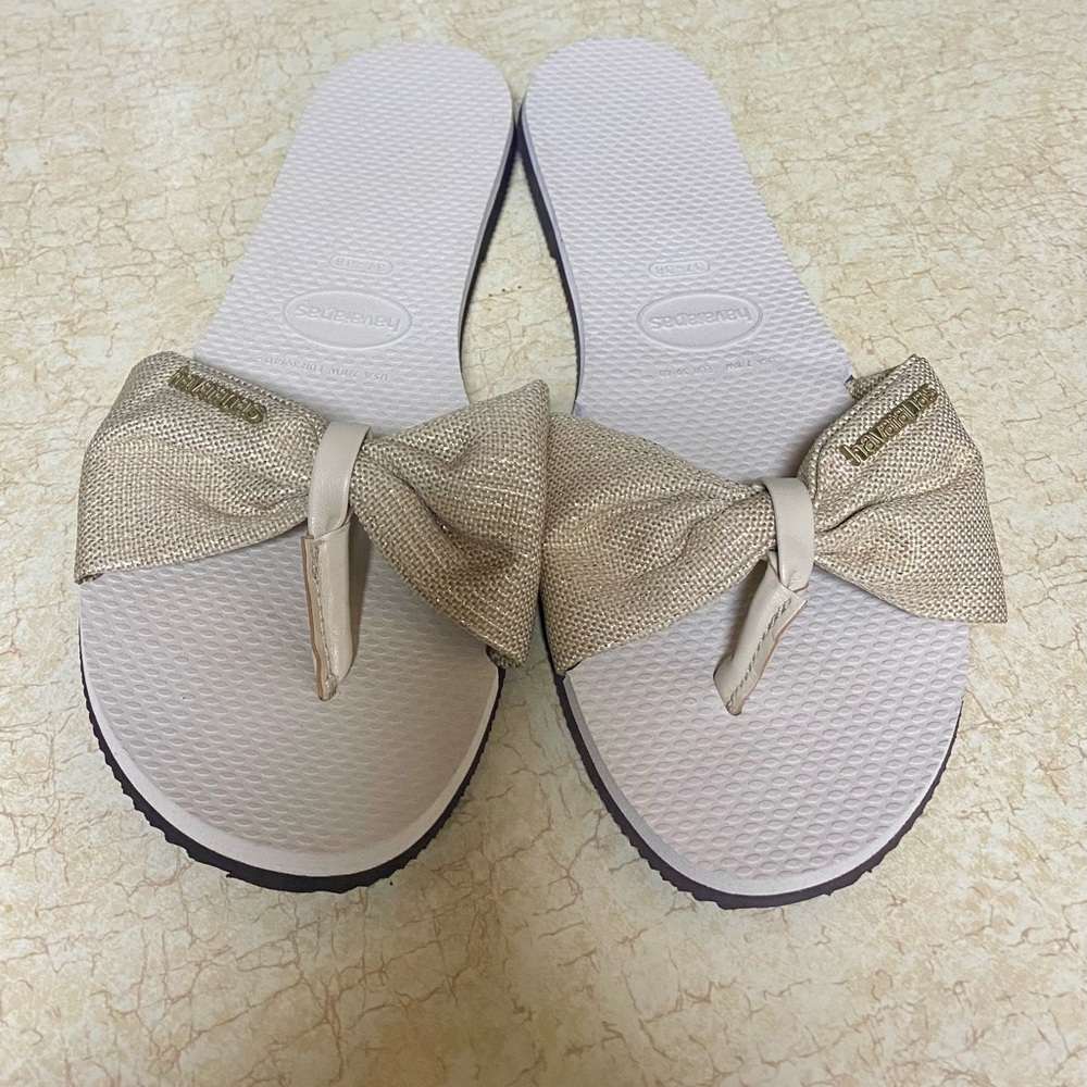 Havaianas St. Tropez Beige & Gold Woman’s Sandals